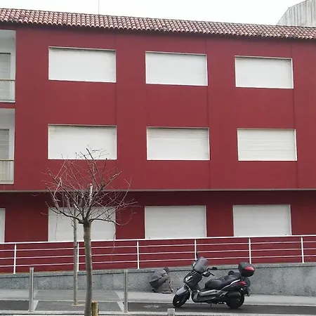 شقة Amplia Vivienda En Avda. Rocafort, *